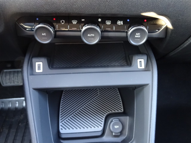 Citroën C4 (3)
