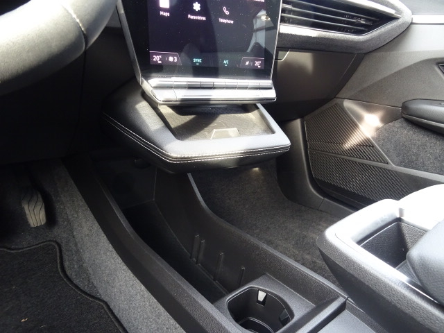 Renault Megane E-TECH (5)