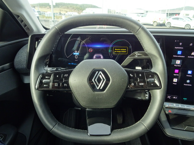 Renault Megane E-TECH (5)
