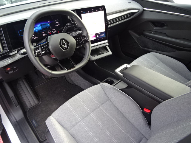 Renault Megane E-TECH (5)