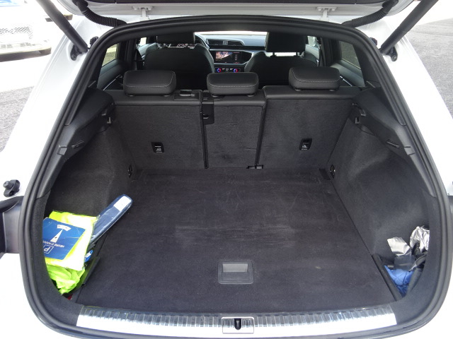 Audi Q3 (2)