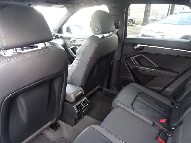 Audi Q3 (2)