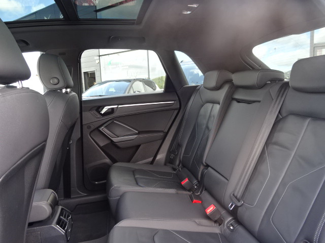 Audi Q3 (2)