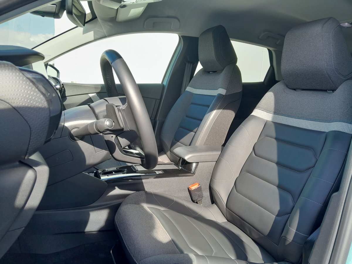 Citroën C4 (3)