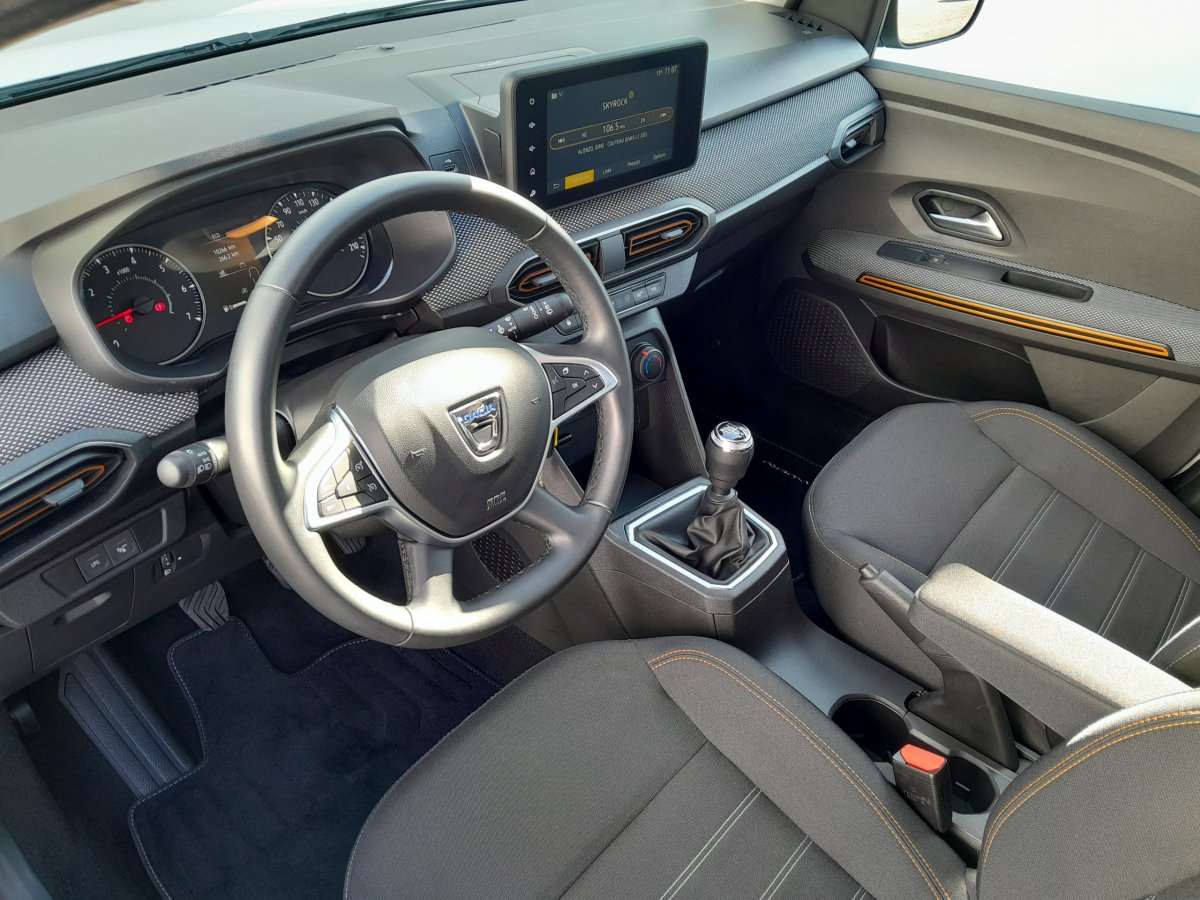 Dacia Sandero Stepway (3)