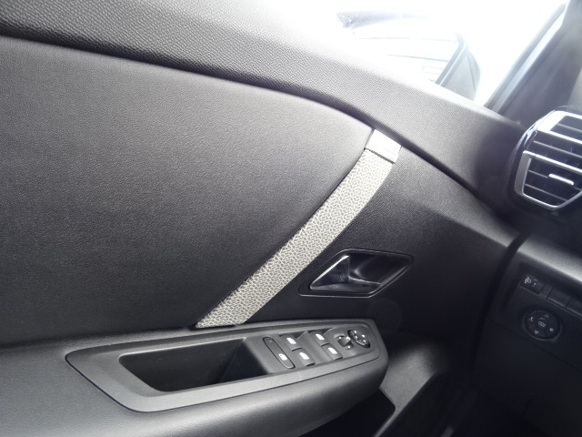 Citroën C4 (3)