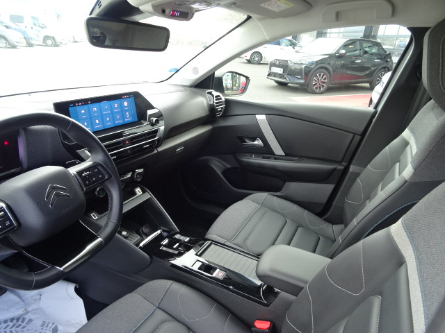 Citroën C4 (3)