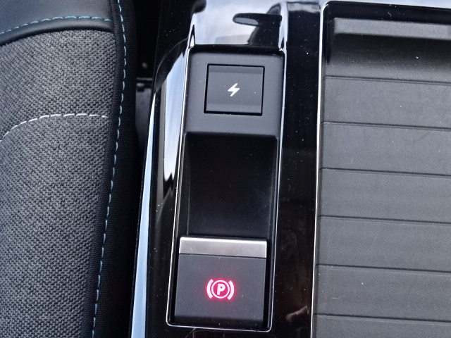 Citroën Ë-C4 (3)