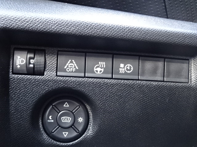 Citroën Ë-C4 (3)