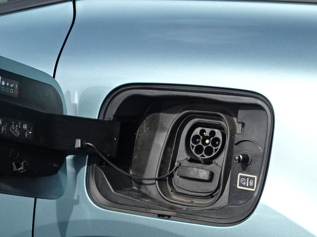 Citroën Ë-C4 (3)