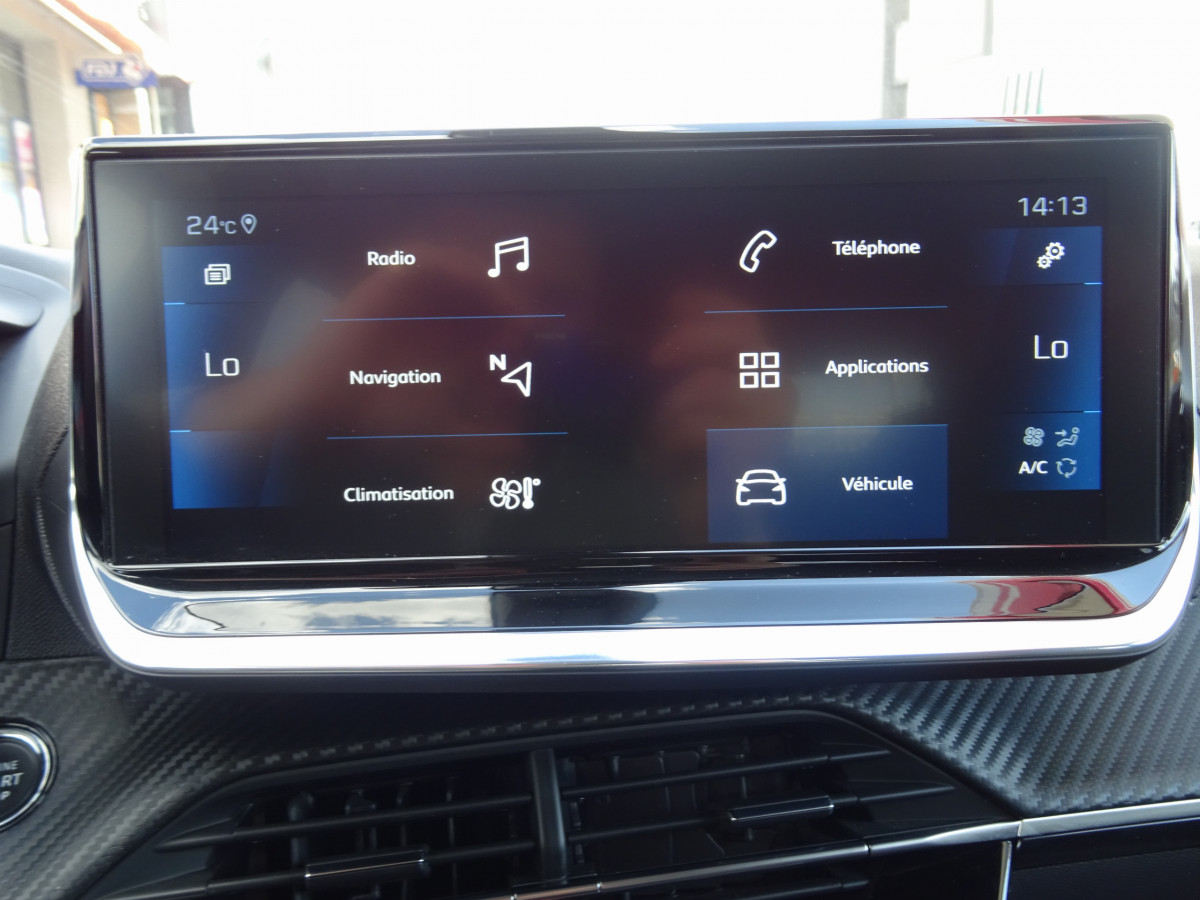 Peugeot 2008 (2)