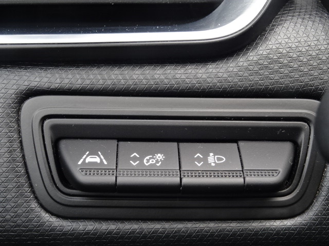 Renault Clio (5)