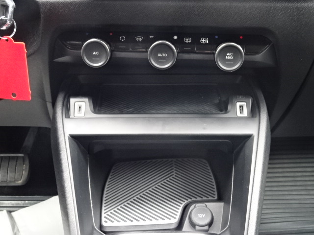 Citroën C4 (3)