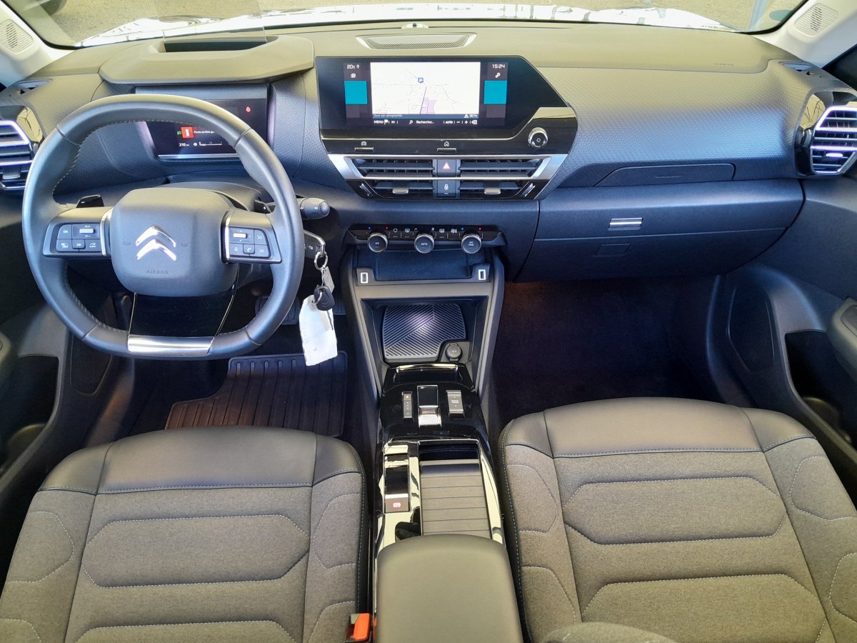 Citroën C4 (3)