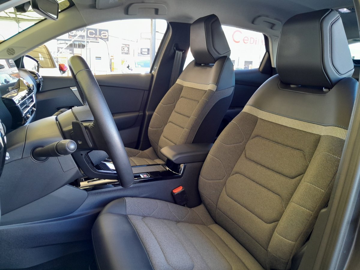 Citroën C4 (3)