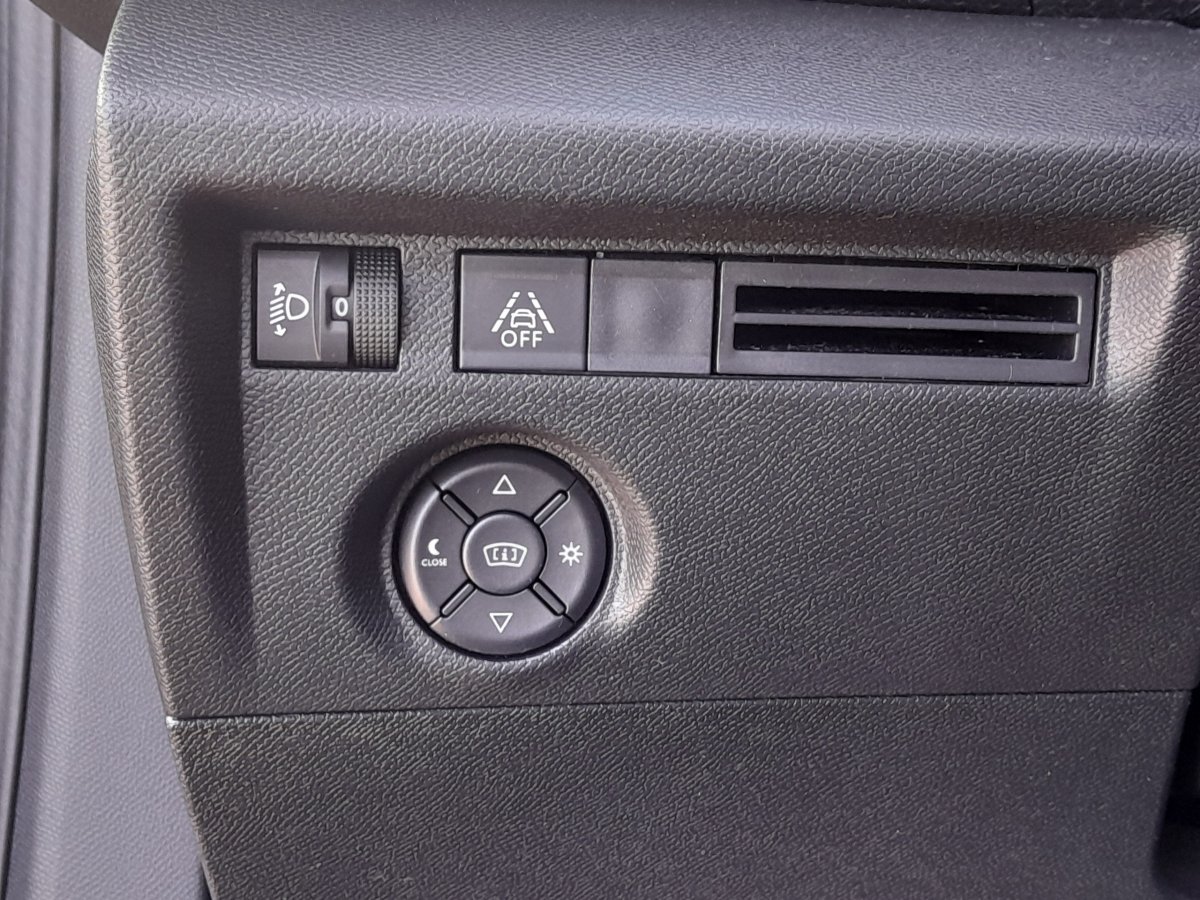 Citroën C4 (3)