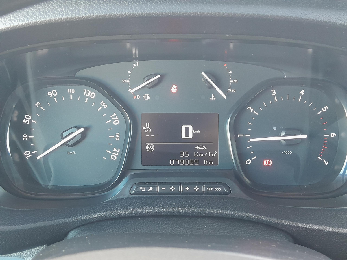 Citroën Jumpy (3)