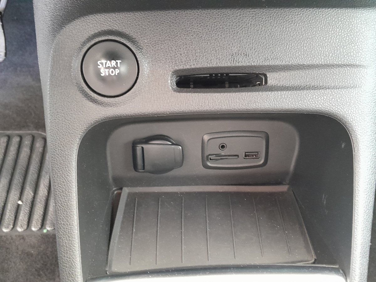 Renault Captur (2)