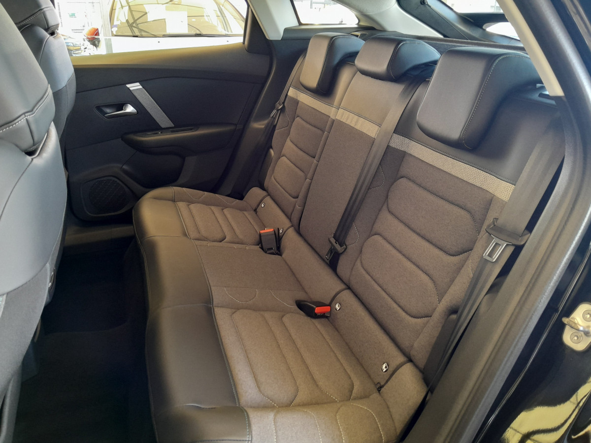 Citroën C4 (3)