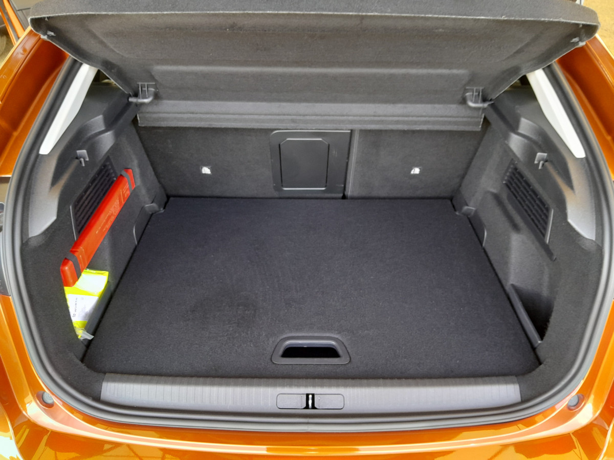 Citroën C4 (3)