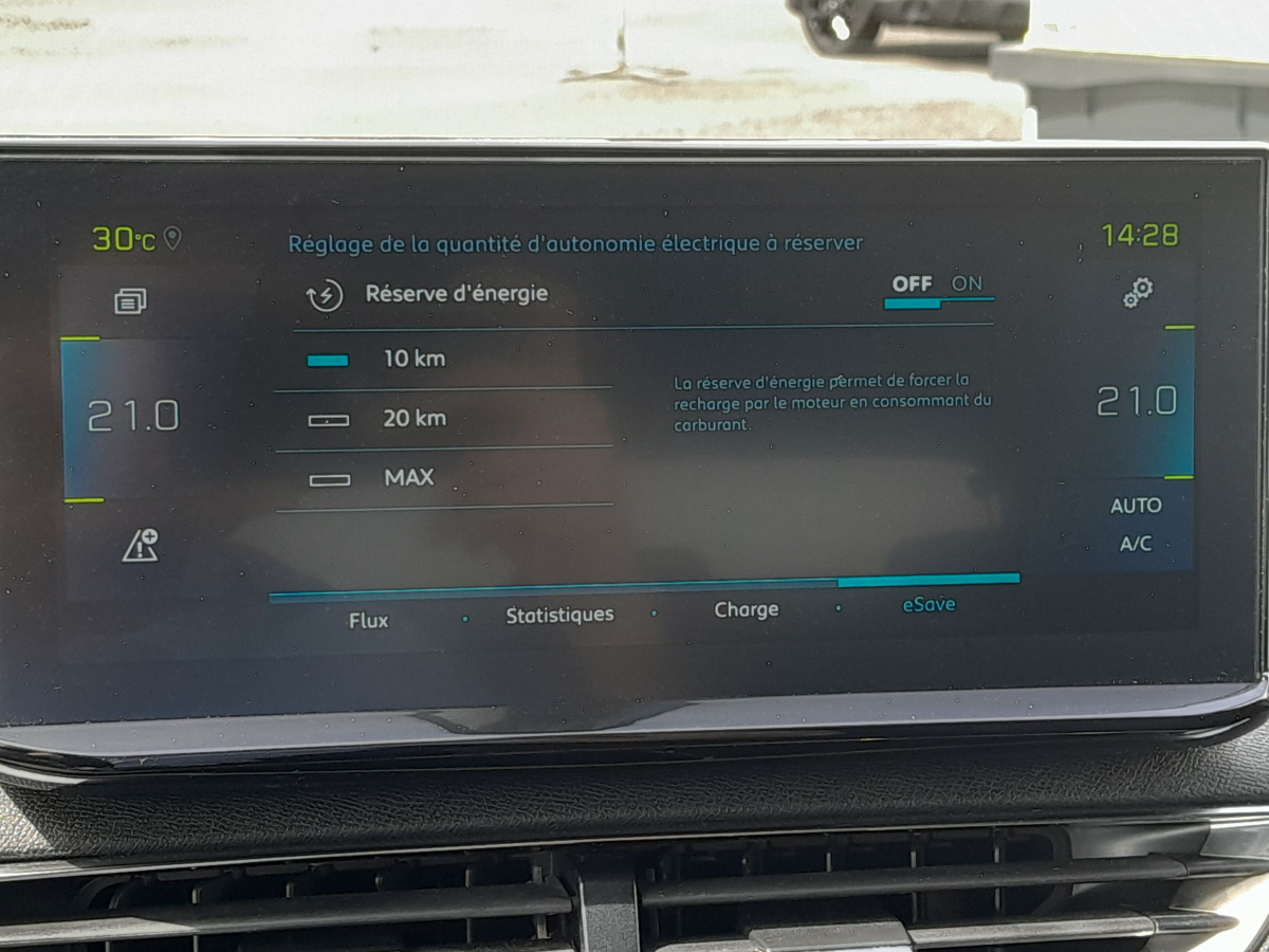 Peugeot 3008 (2)