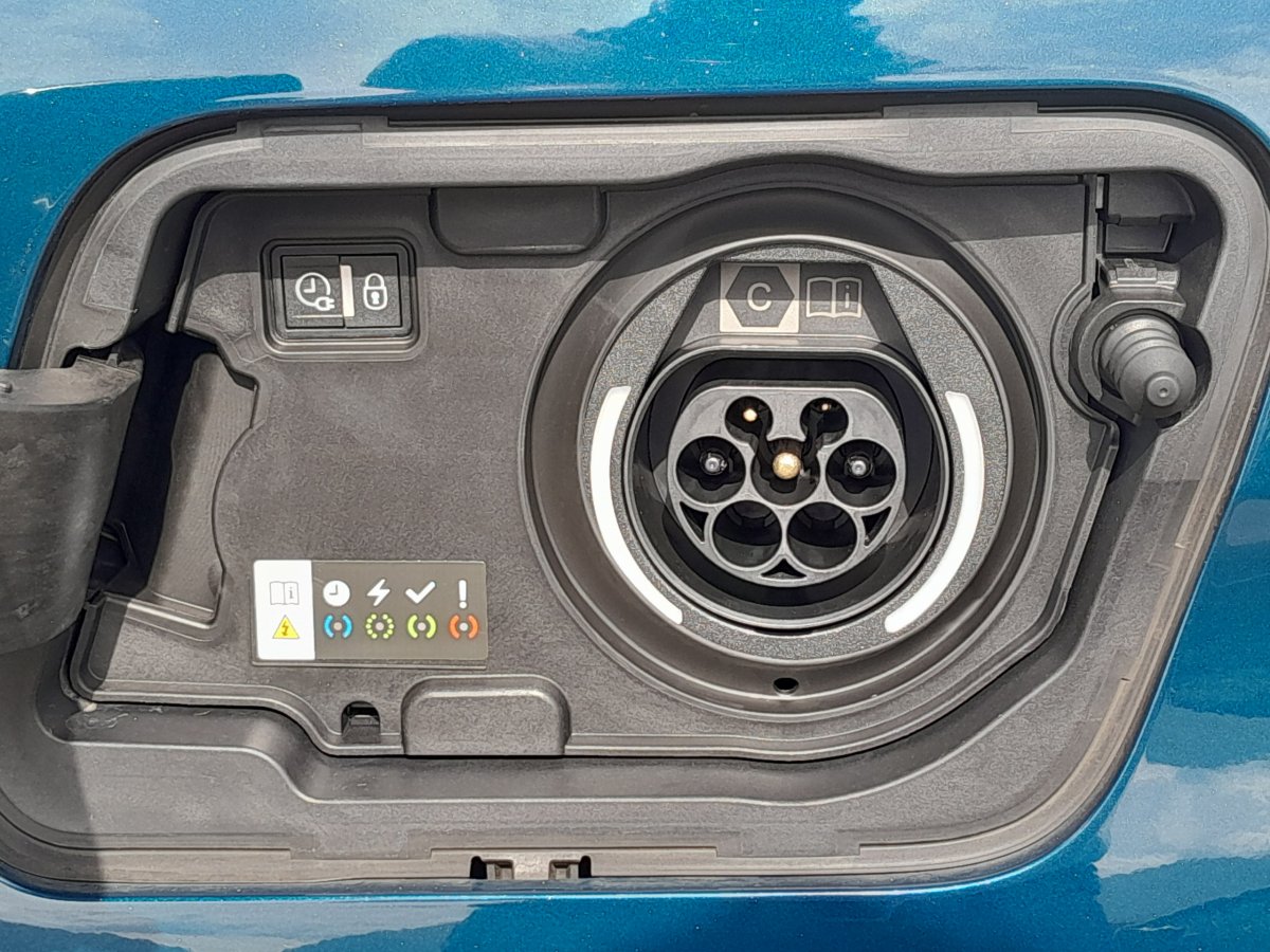 Peugeot 3008 (2)