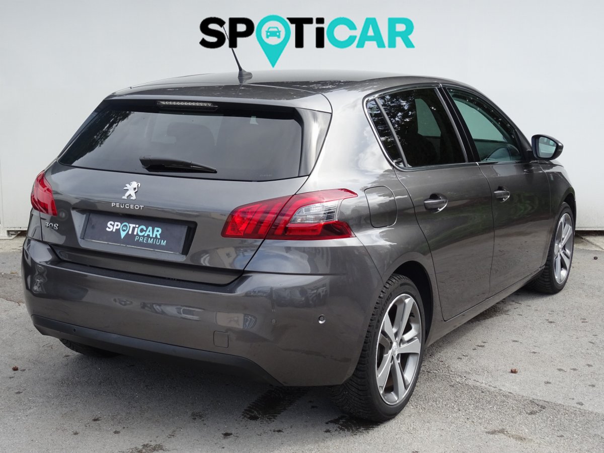 Peugeot 308 (2)