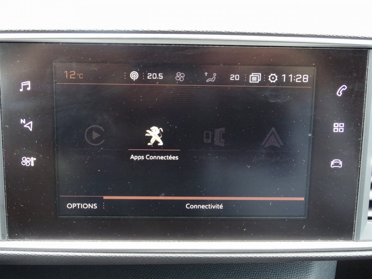 Peugeot 308 (2)