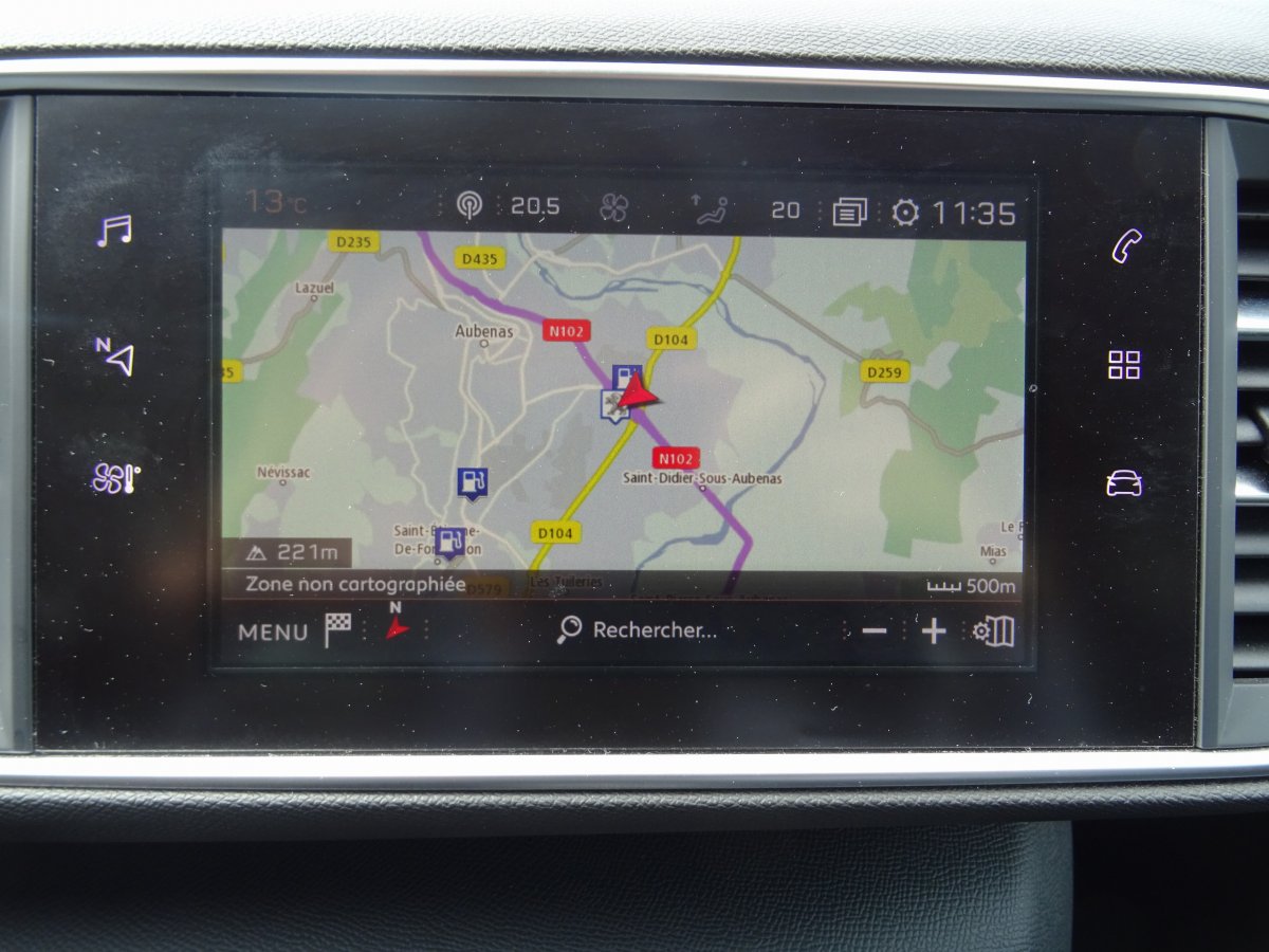 Peugeot 308 (2)