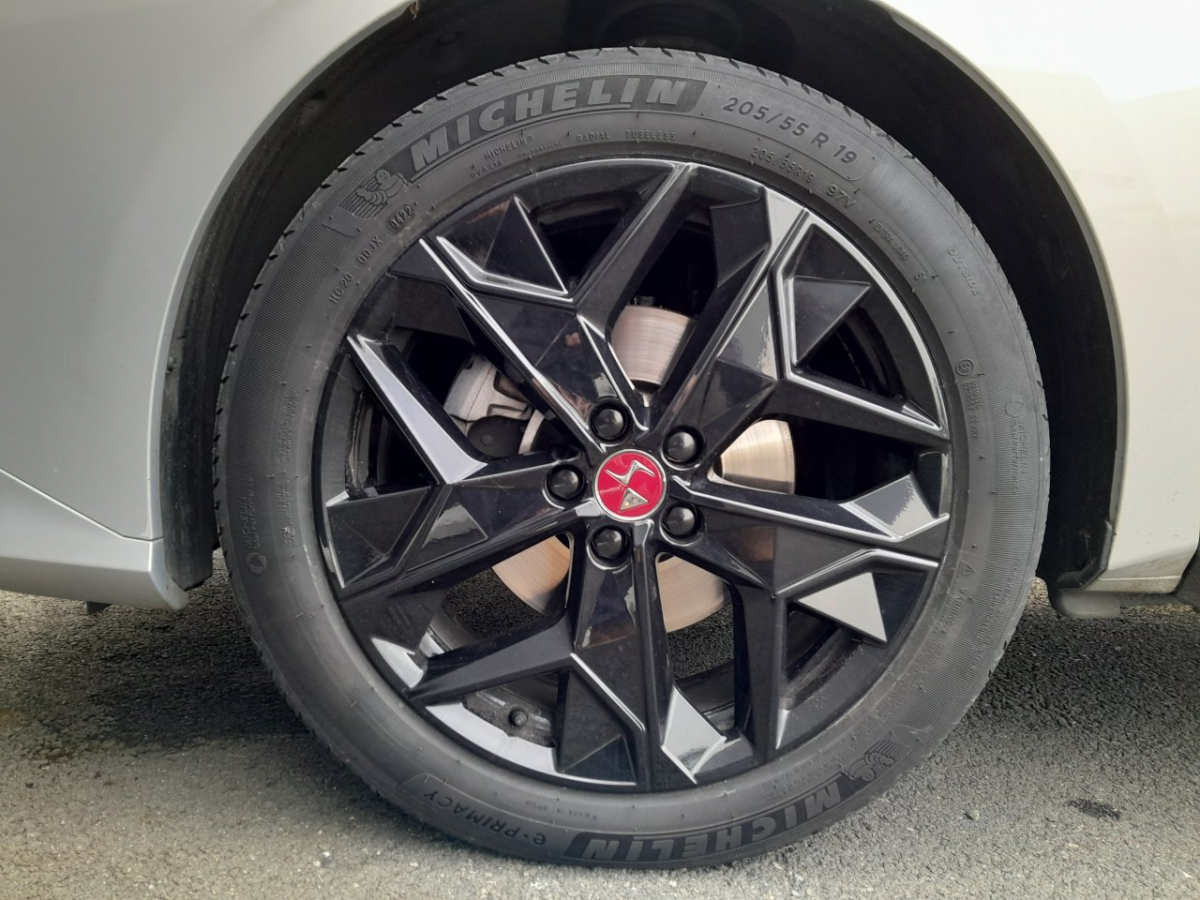 Ds DS 4 (2)