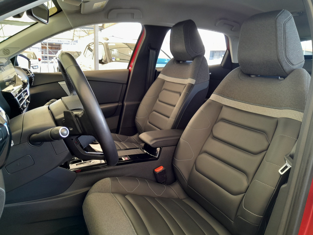 Citroën C4 (3)