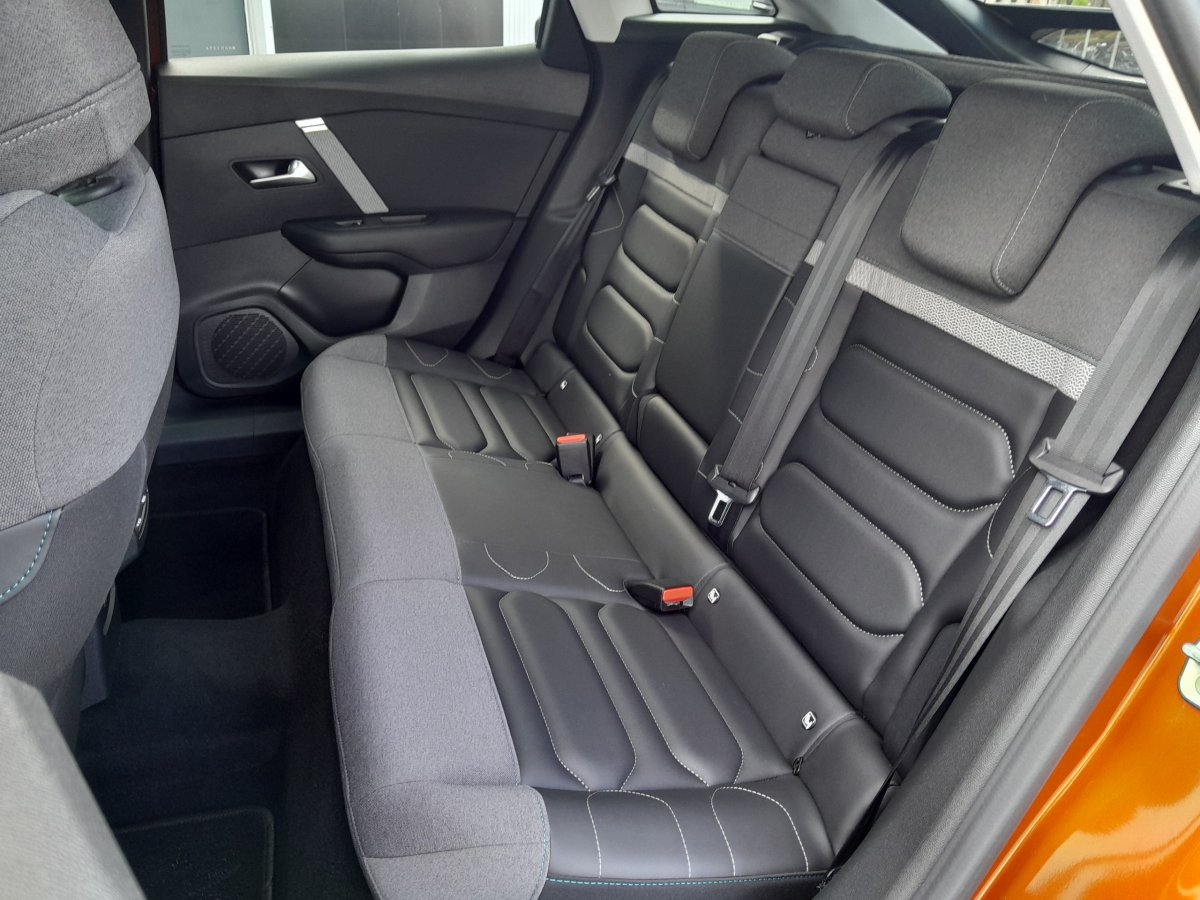 Citroën C4 (3)