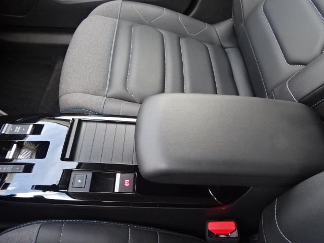 Citroën Ë-C4 (3)