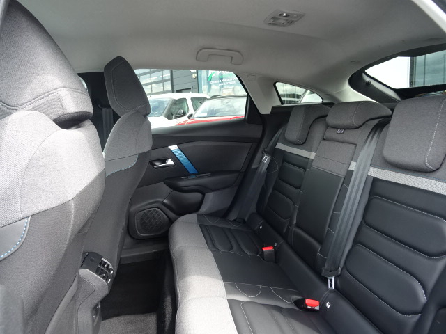 Citroën Ë-C4 (3)