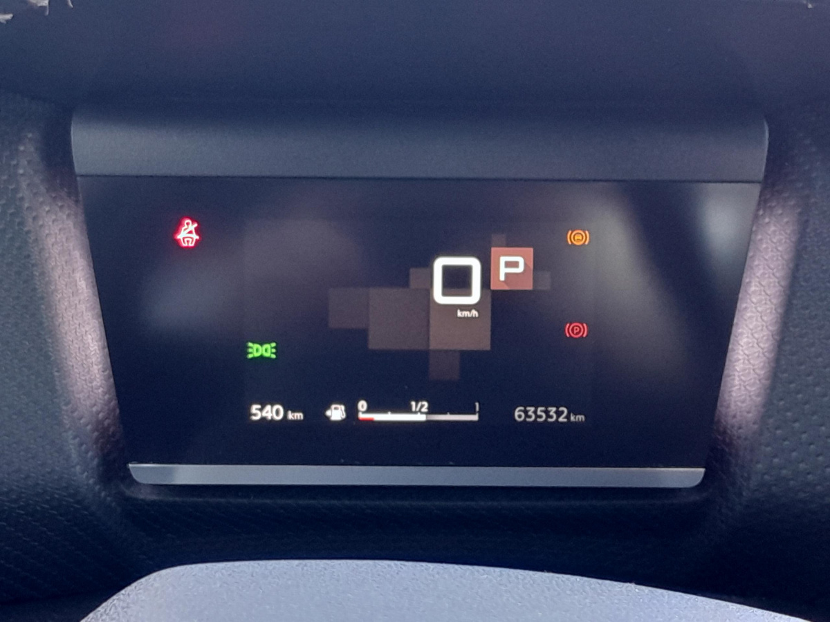 Citroën C4 (3)