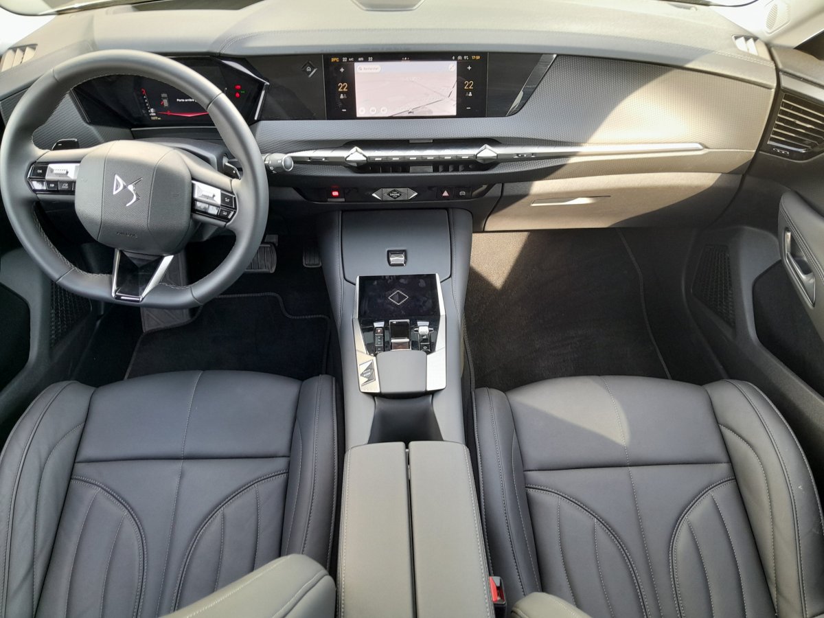 Ds DS 4 (2)