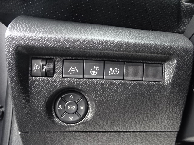 Citroën Ë-C4 (3)