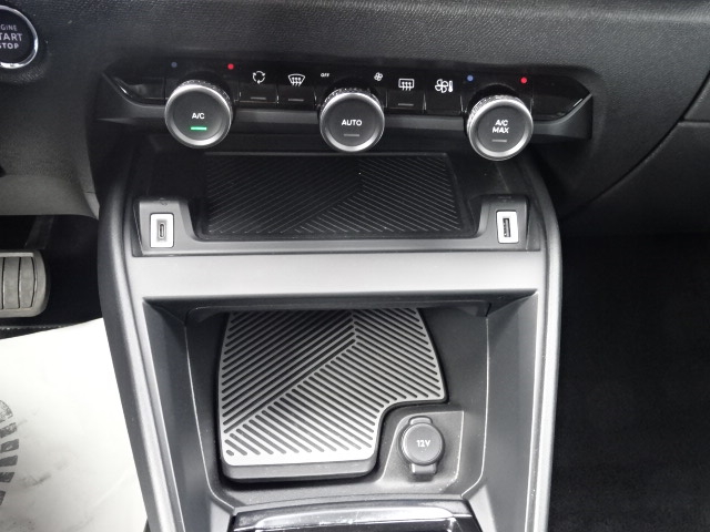 Citroën Ë-C4 (3)