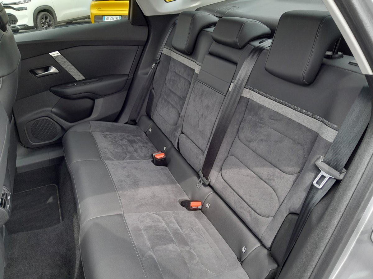 Citroën C4 X