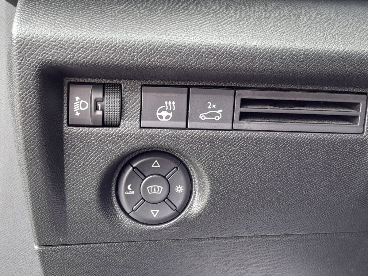 Citroën C4 X