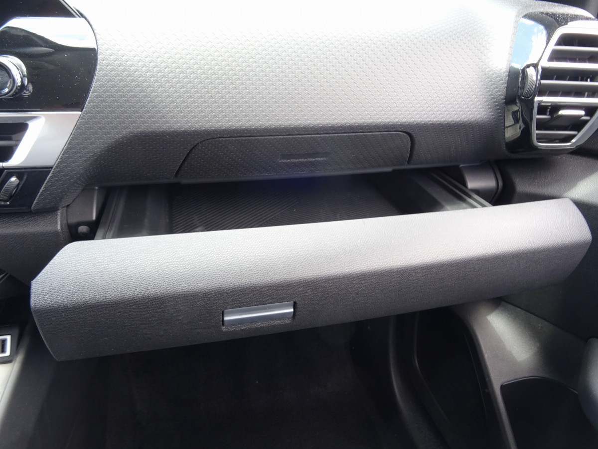 Citroën Ë-C4 (3)