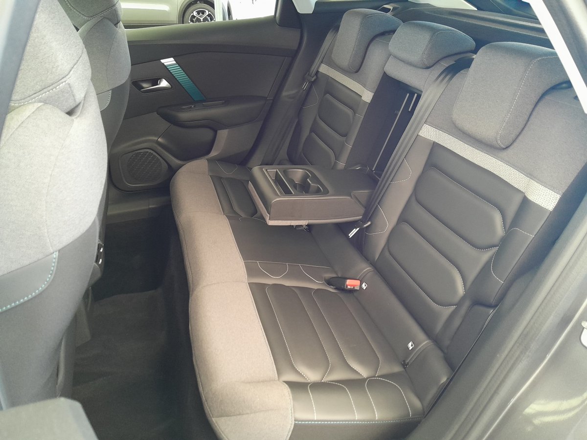 Citroën Ë-C4 (3)