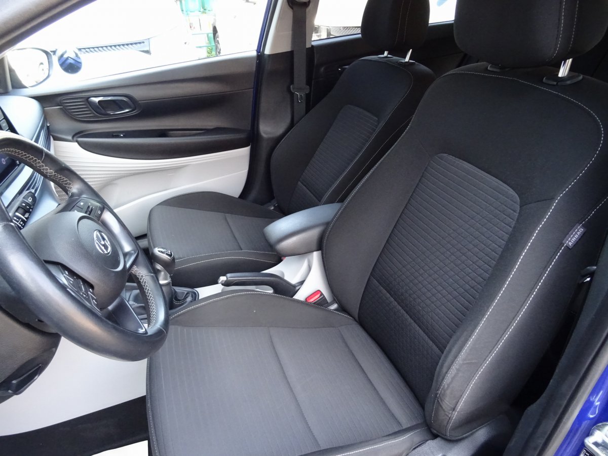 Hyundai i20 (3)