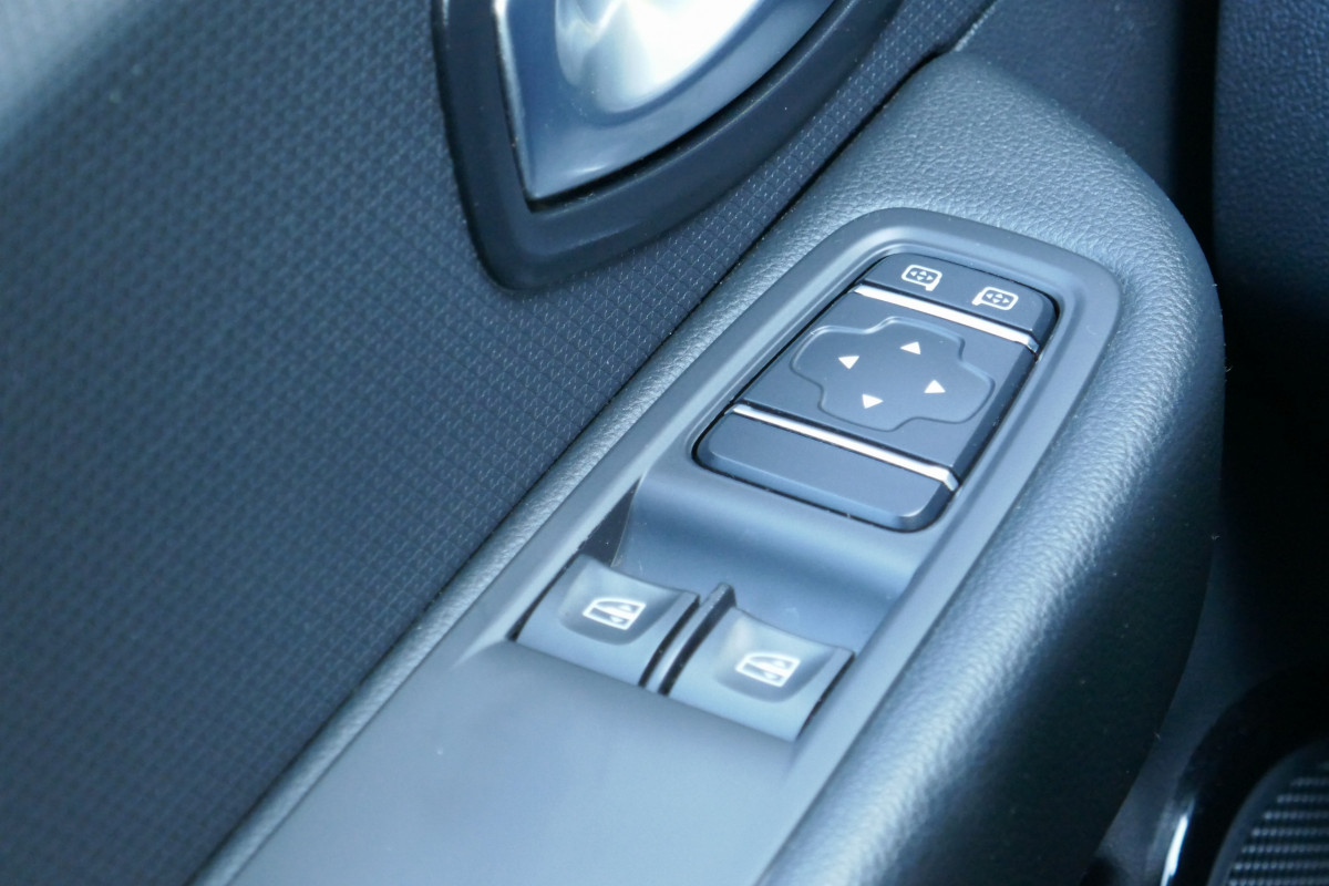 Renault Clio (4)