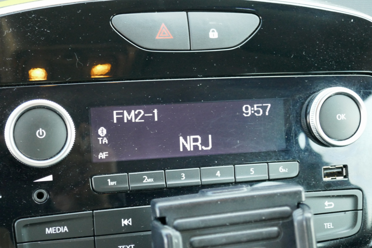 Renault Clio (4)