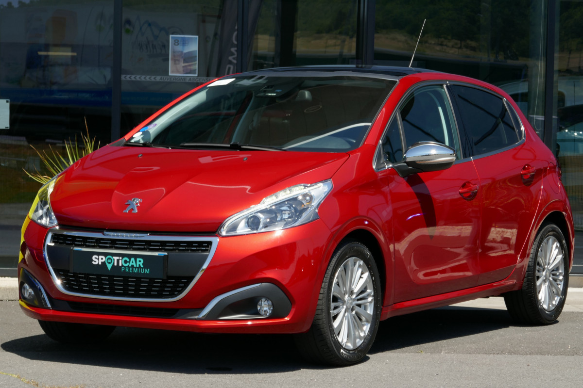 Peugeot 208
