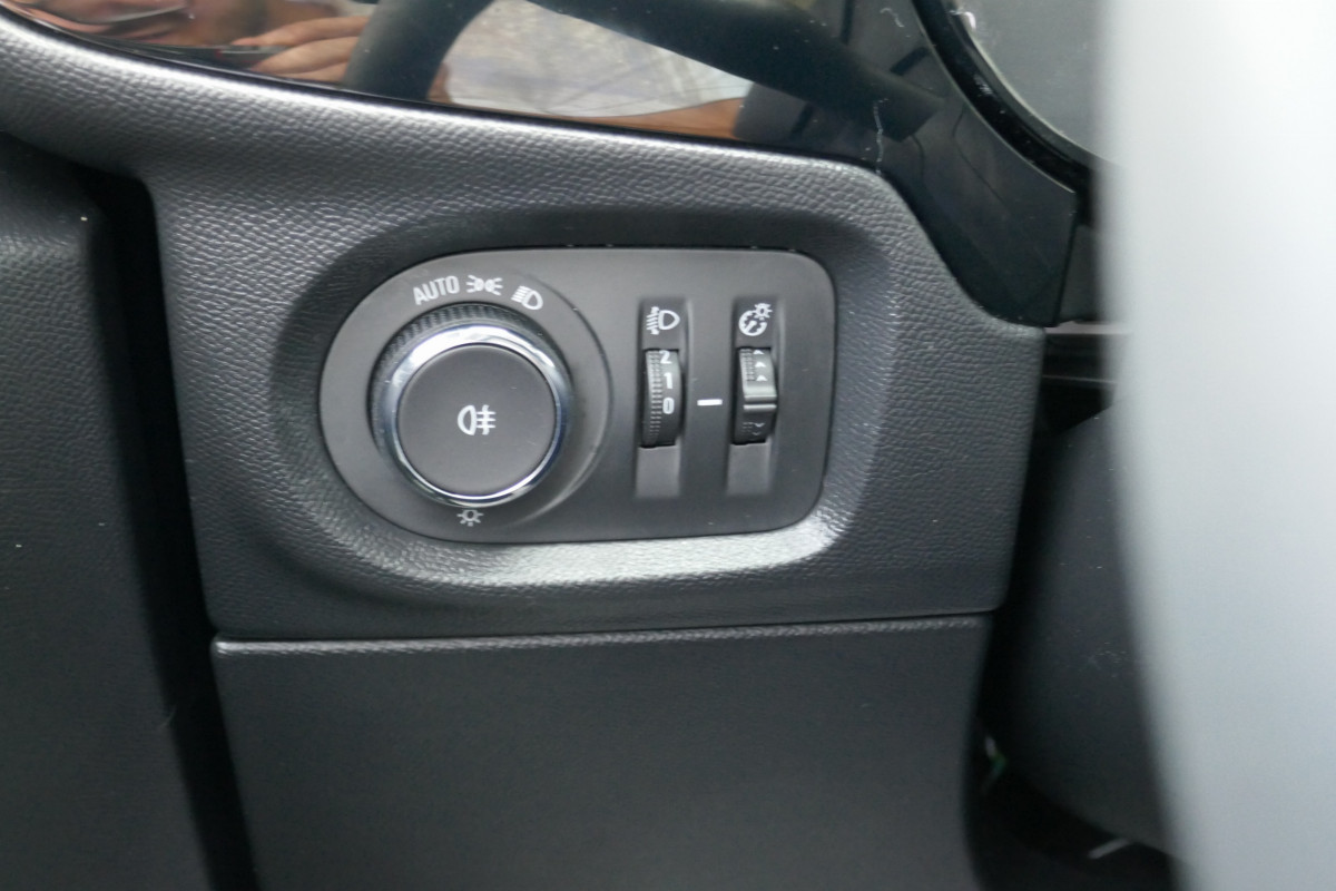 Opel Corsa (6)