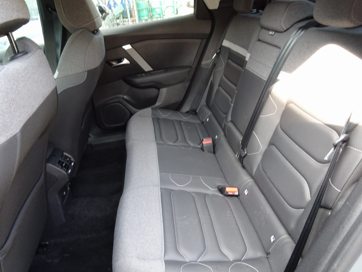 Citroën C4 (3)