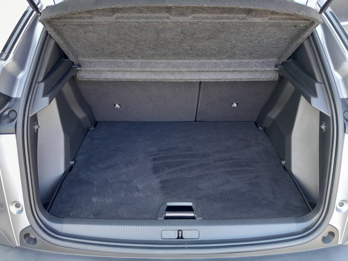 Peugeot 2008 (2)
