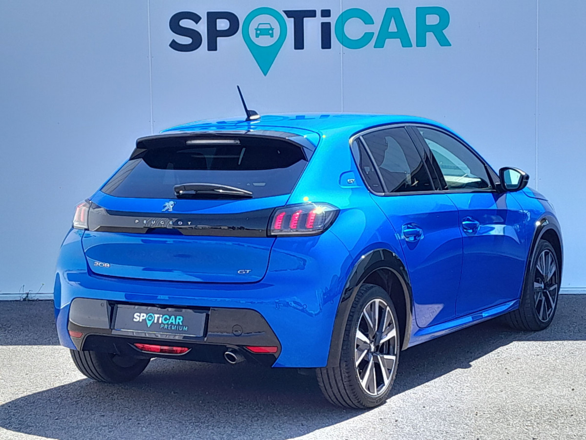Peugeot 208 (2)